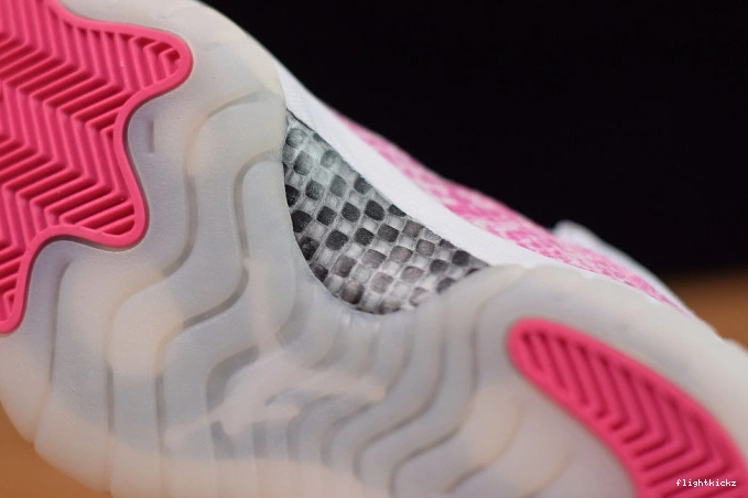 Low 11 Air Snakeskin Jordan WMNS AH7860-106 Pink 1024